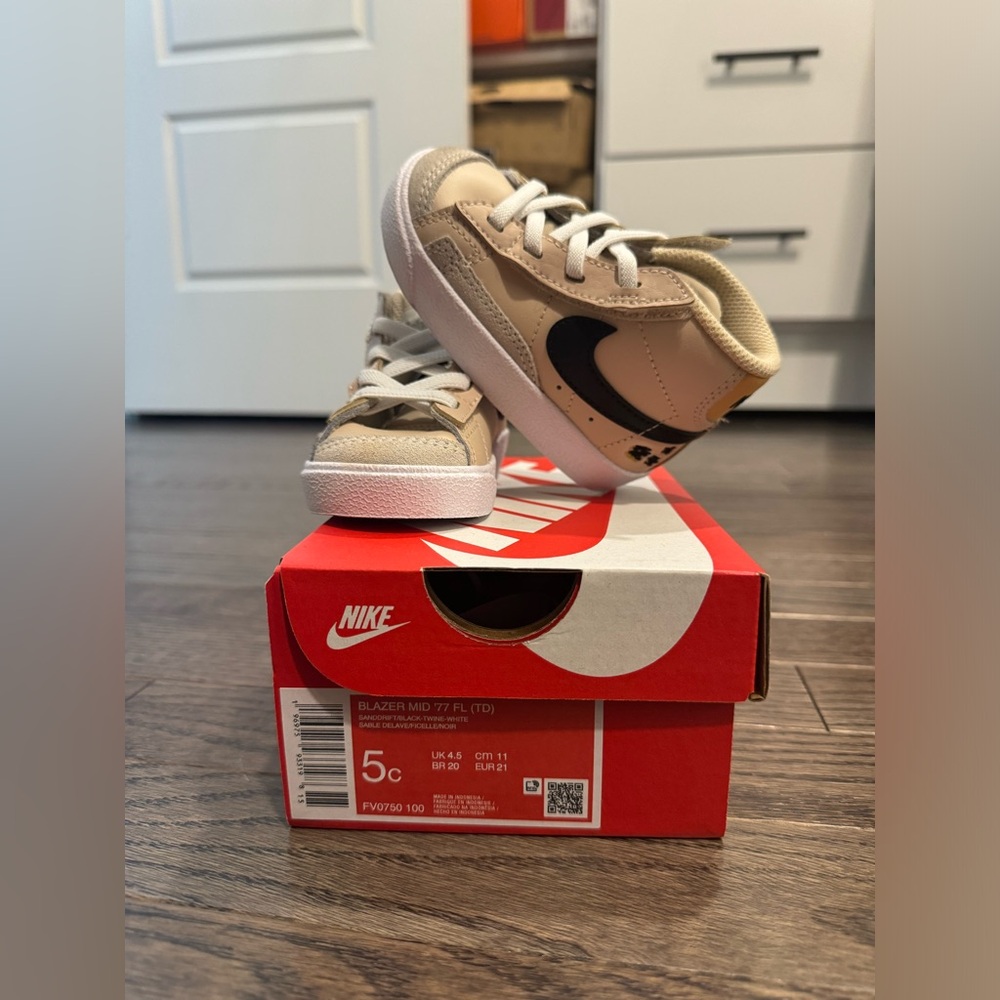 Nike Blazer Mid ‘77